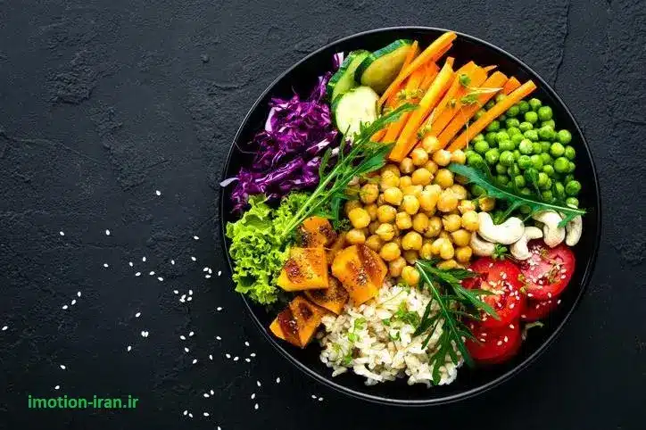 تمرین EMS به همراه رژیم‌ گیاهی یا وگان